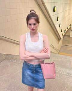 แอลลี่ (1)