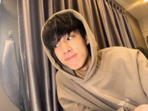 อลัน พศวีร์ (13)