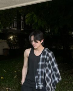 ฮาร์ท ชุติวัฒน์ (1)