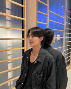 ฮาร์ท ชุติวัฒน์ (44)