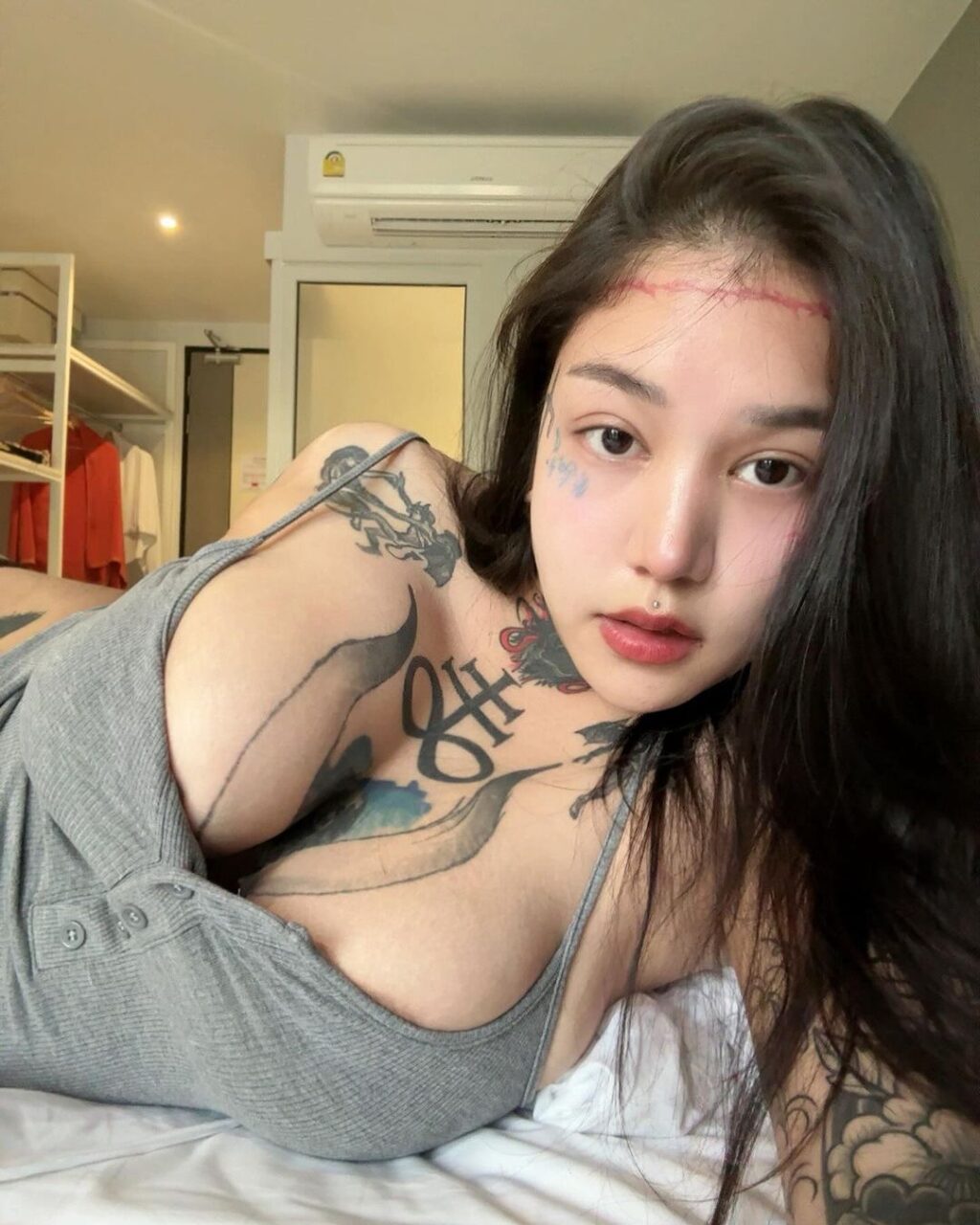 มุก Itsmukkk สาวสวย สักลาย หุ่นเซ็กซี่ ขวัญใจหนุ่ม ๆ ชาว onlyfans